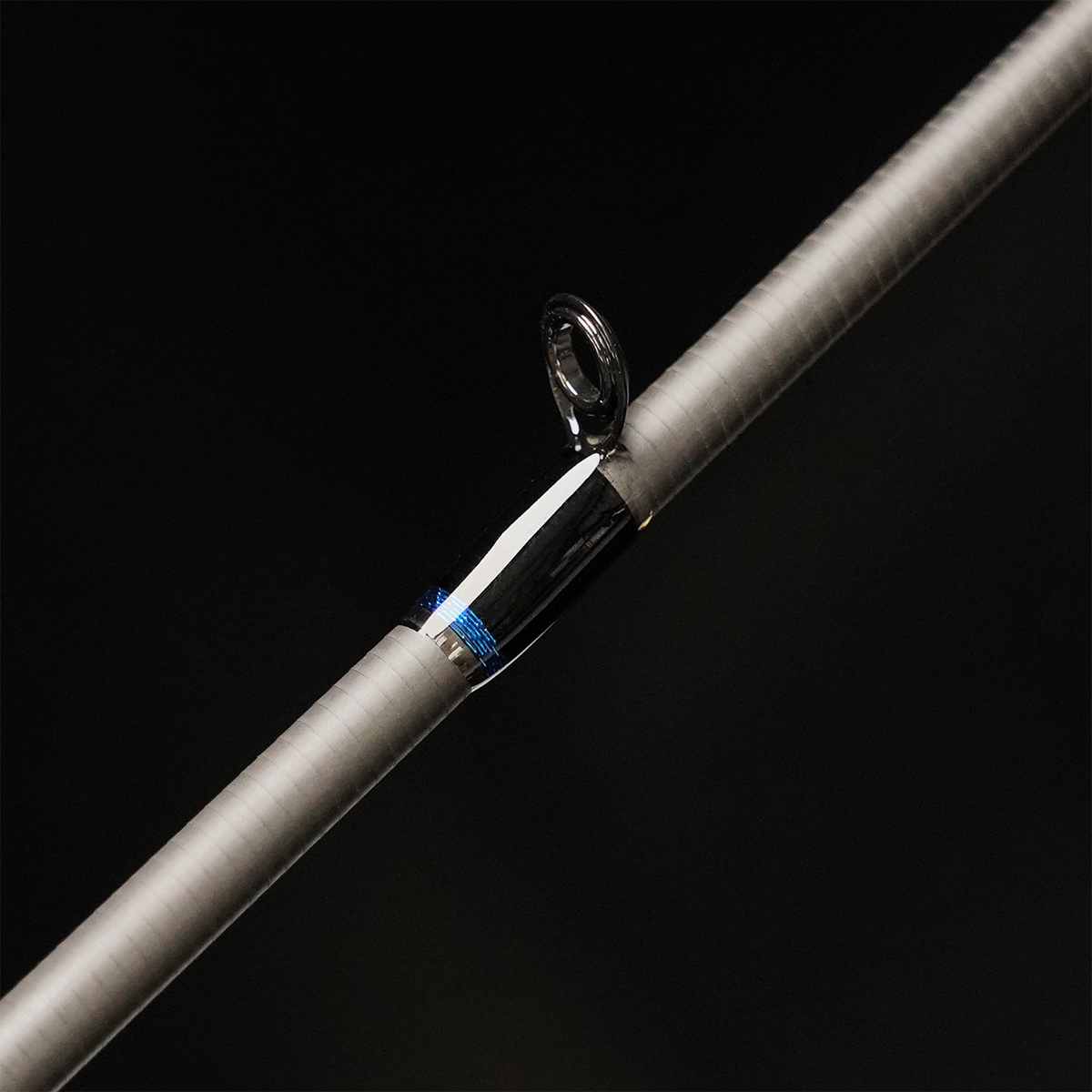 9'6 Suzuki Special Surf Rod Black Hole USA9'6 Suzuki Special Surf RodCanne spinning pour la pêche du bord9.6' (2m89), 20-85g, 30lb