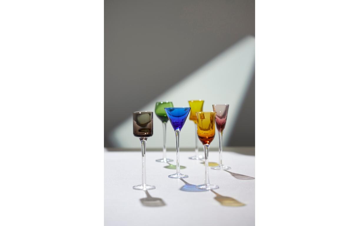 Schnapsglas Coloured Glas 6 Stück, assortiertVerschiedenfarbige mundgeblasene Schnapsgläser