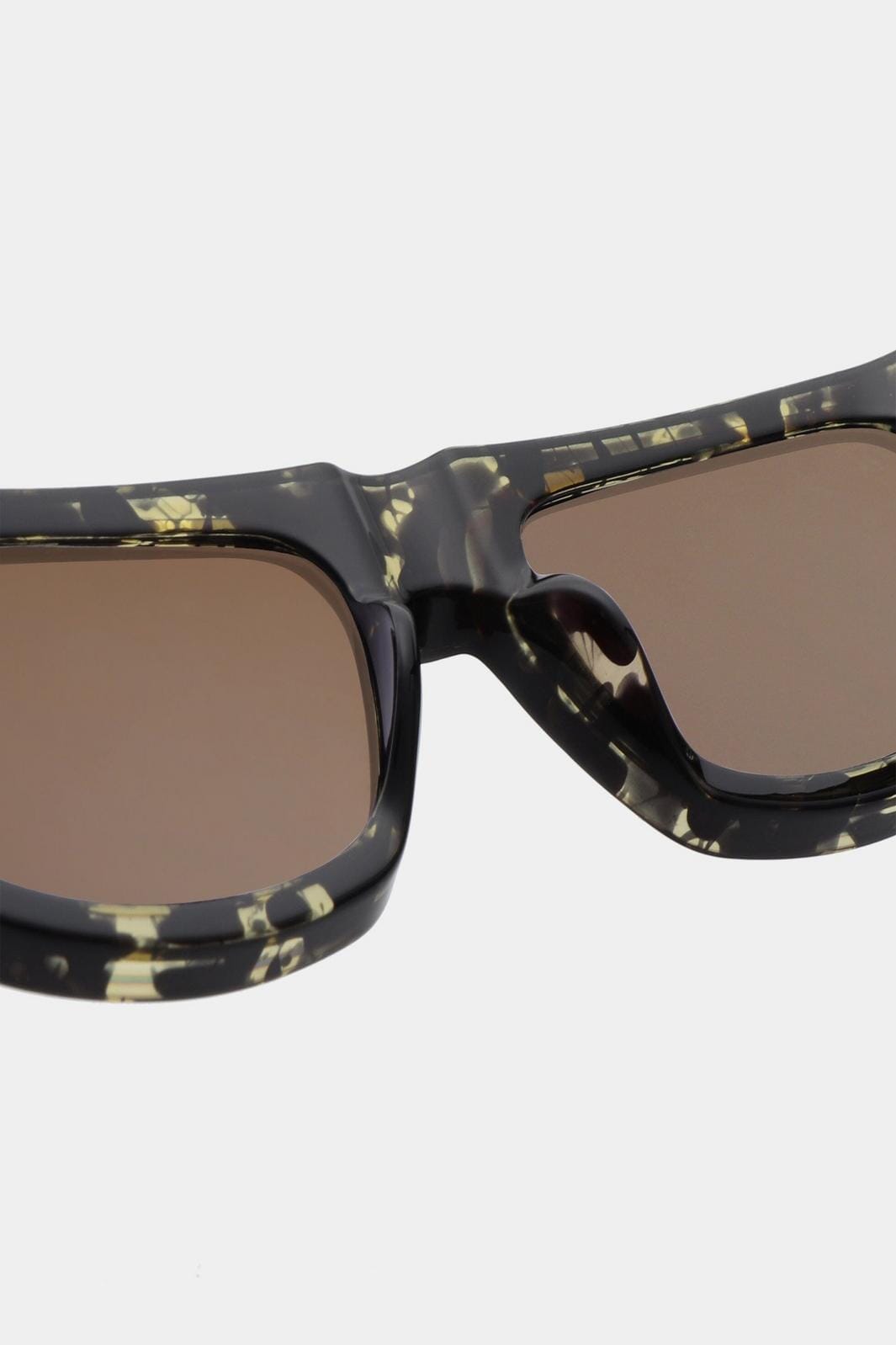 A. Kjærbede Jean jean black yellow tortoise