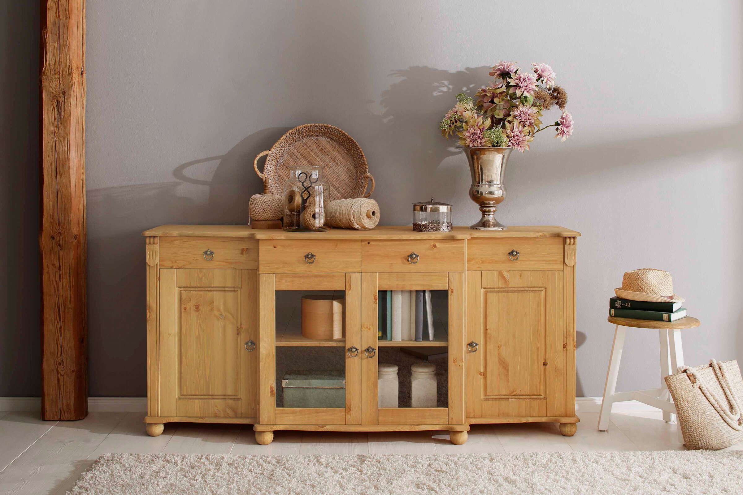 Sideboard