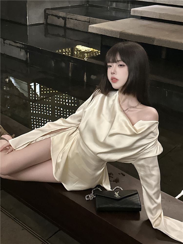 Ukiyo - Blouse met lange mouwen, col en satijnen strikceintuur
