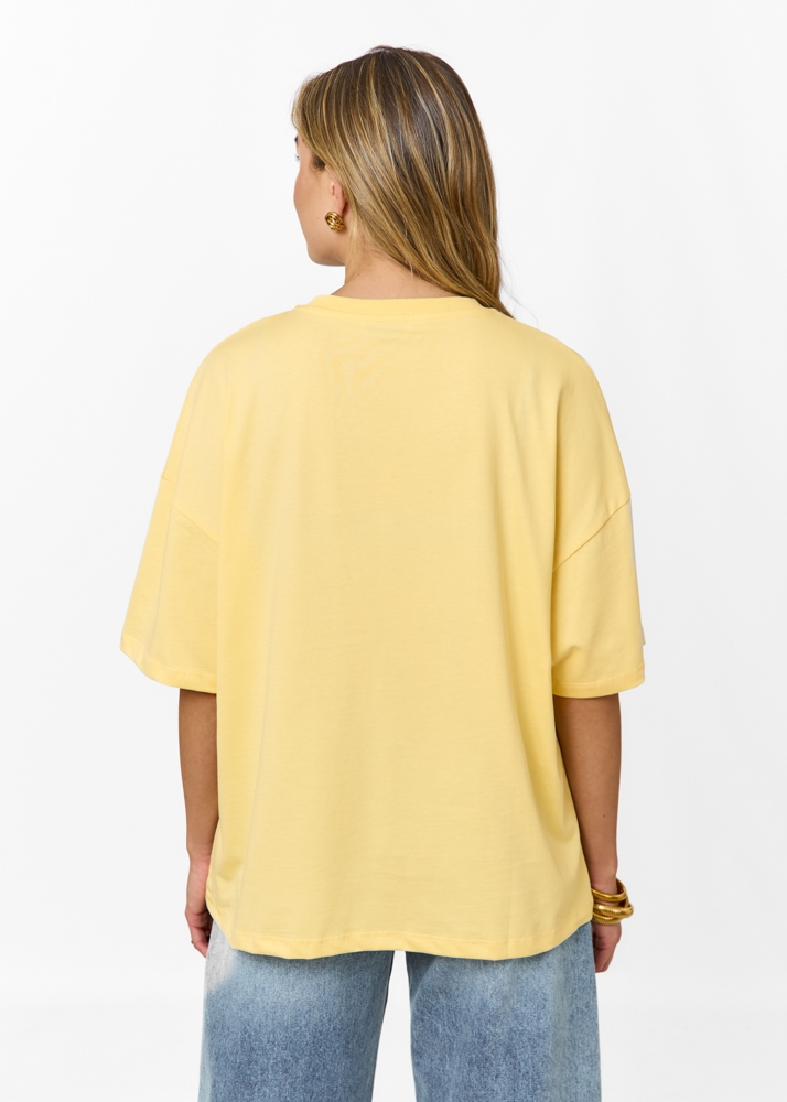 Atelier edition t-shirt geel