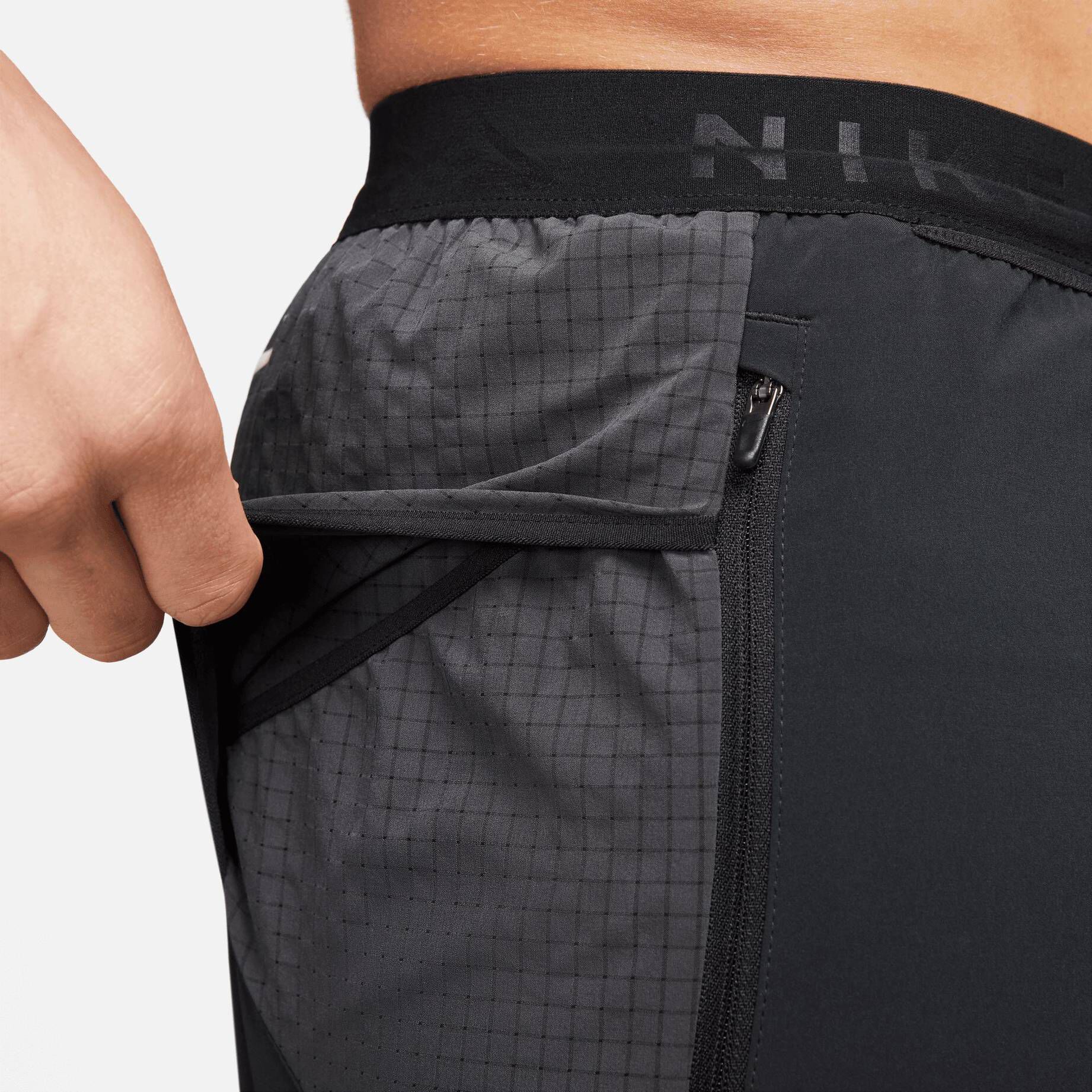 Nike| Herren Shorts TRAIL