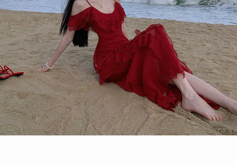 JIYON - Spaghettibandjes Ruffle Cold Shoulder Maxi Schedejurk