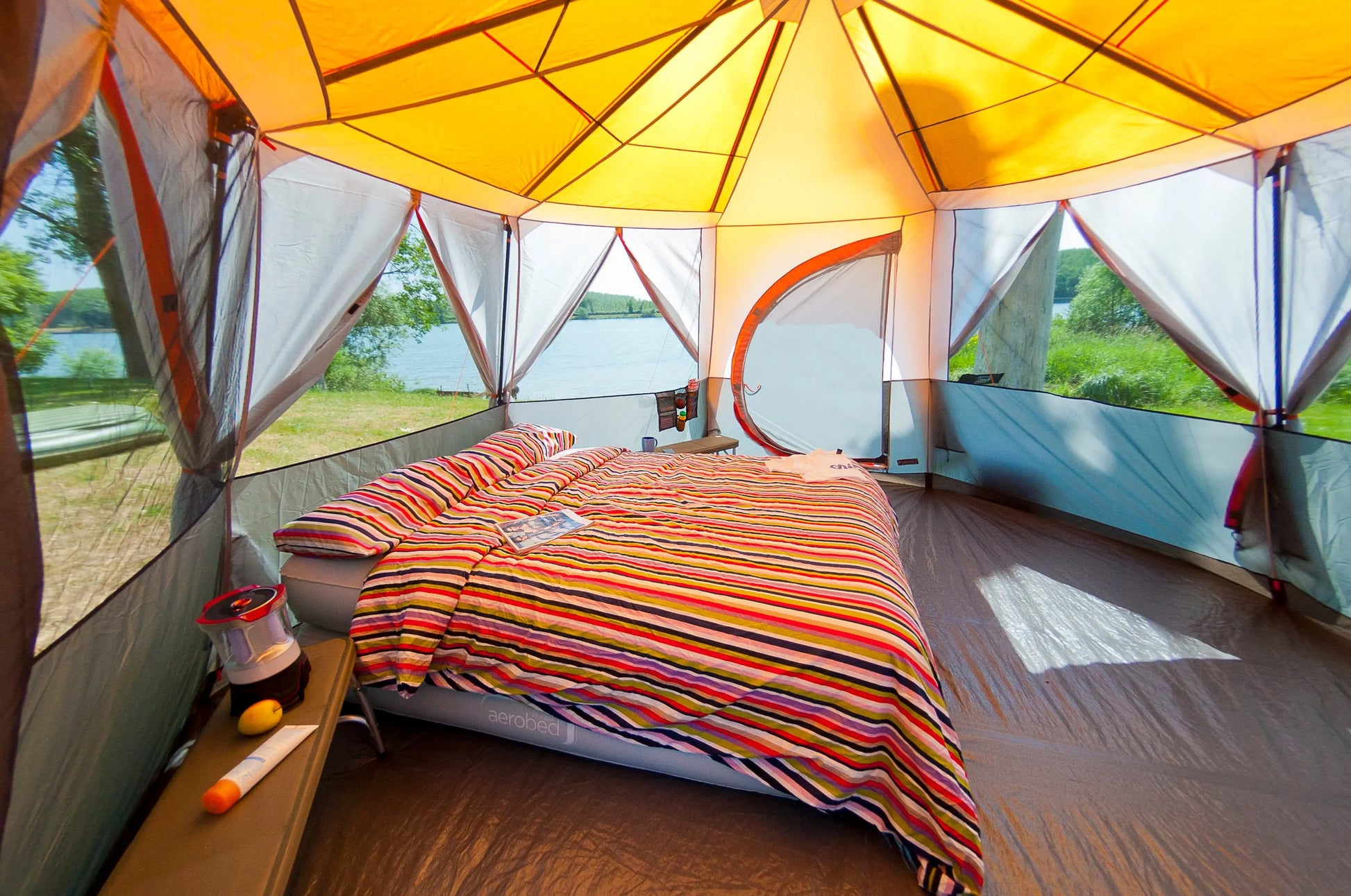 Coleman Octagon 8 Orange