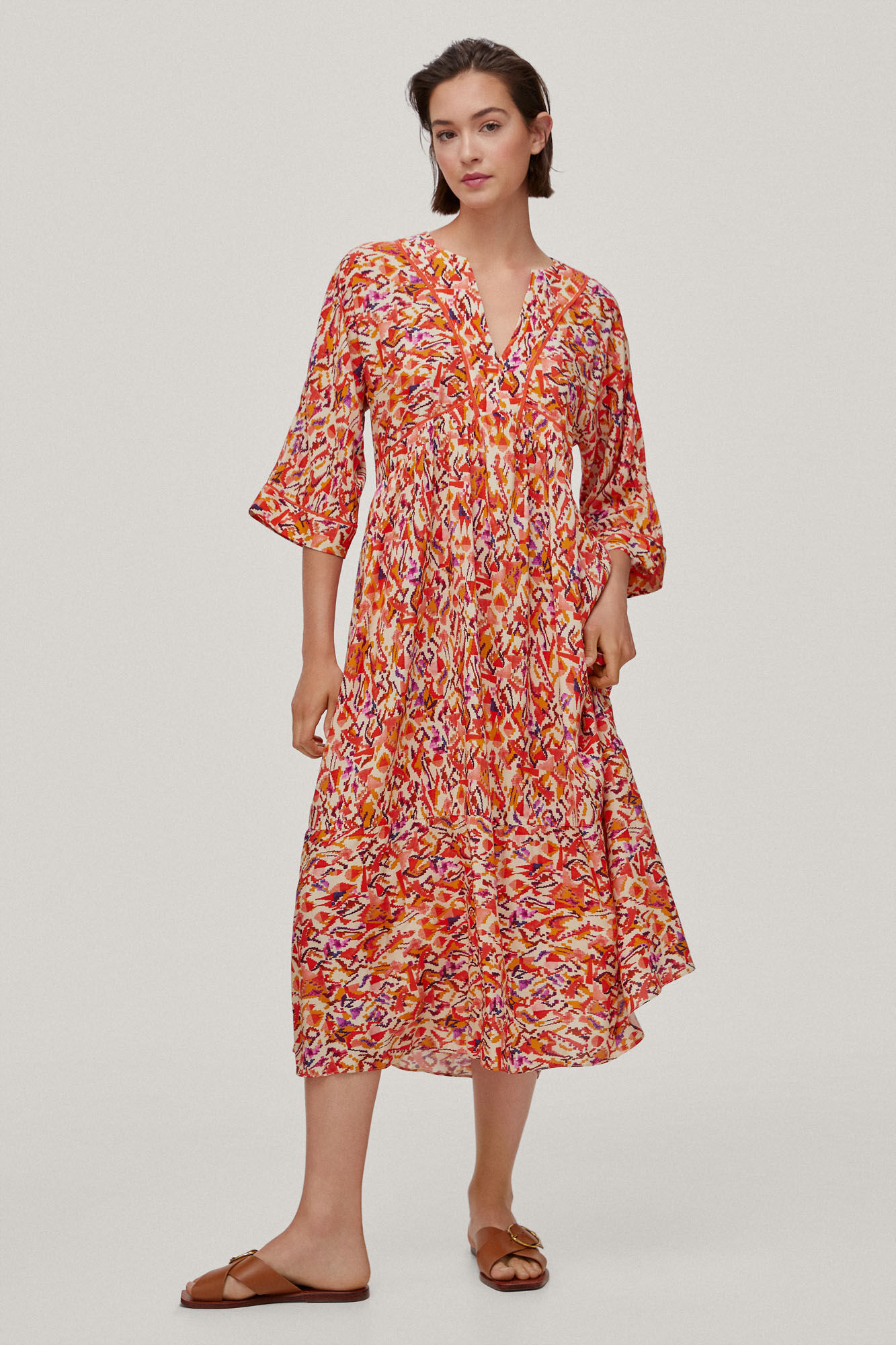 Vestido túnica com estampa geométrica. - Vários modelos