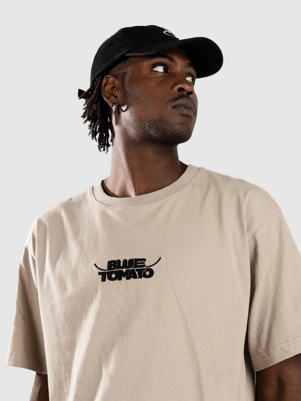 Blue Tomato Centered Mini Logo T-Shirt fog