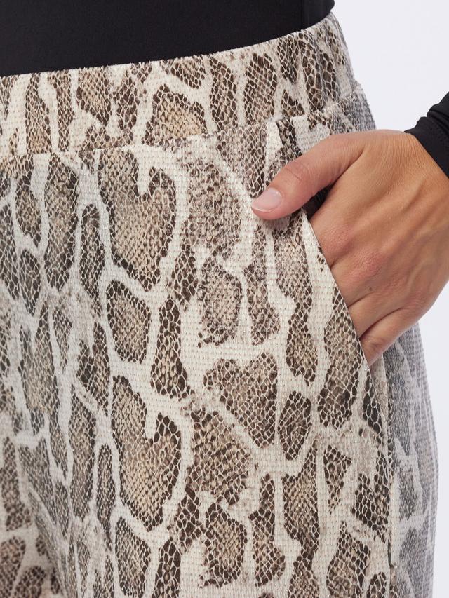 Hose Alexa im Snakeprint