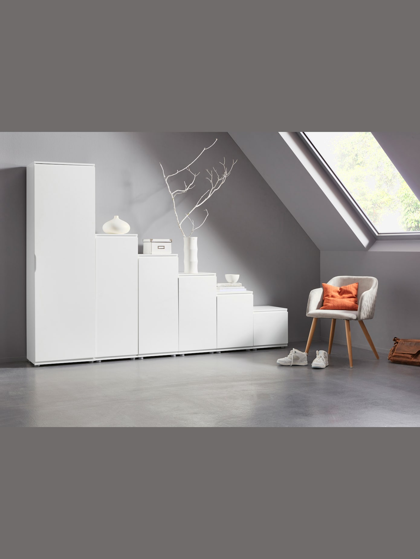 Armoire à chaussures design moderne et sobre