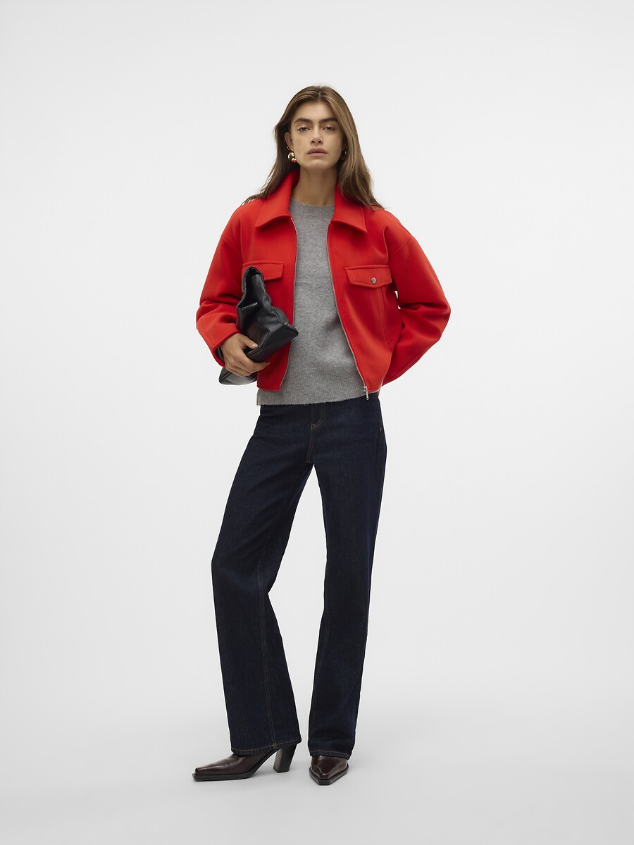 VERO MODA<br>Jaqueta curta com zíper