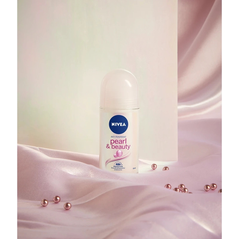 Nivea Pearl & Beauty Female Roll-on 50 ml