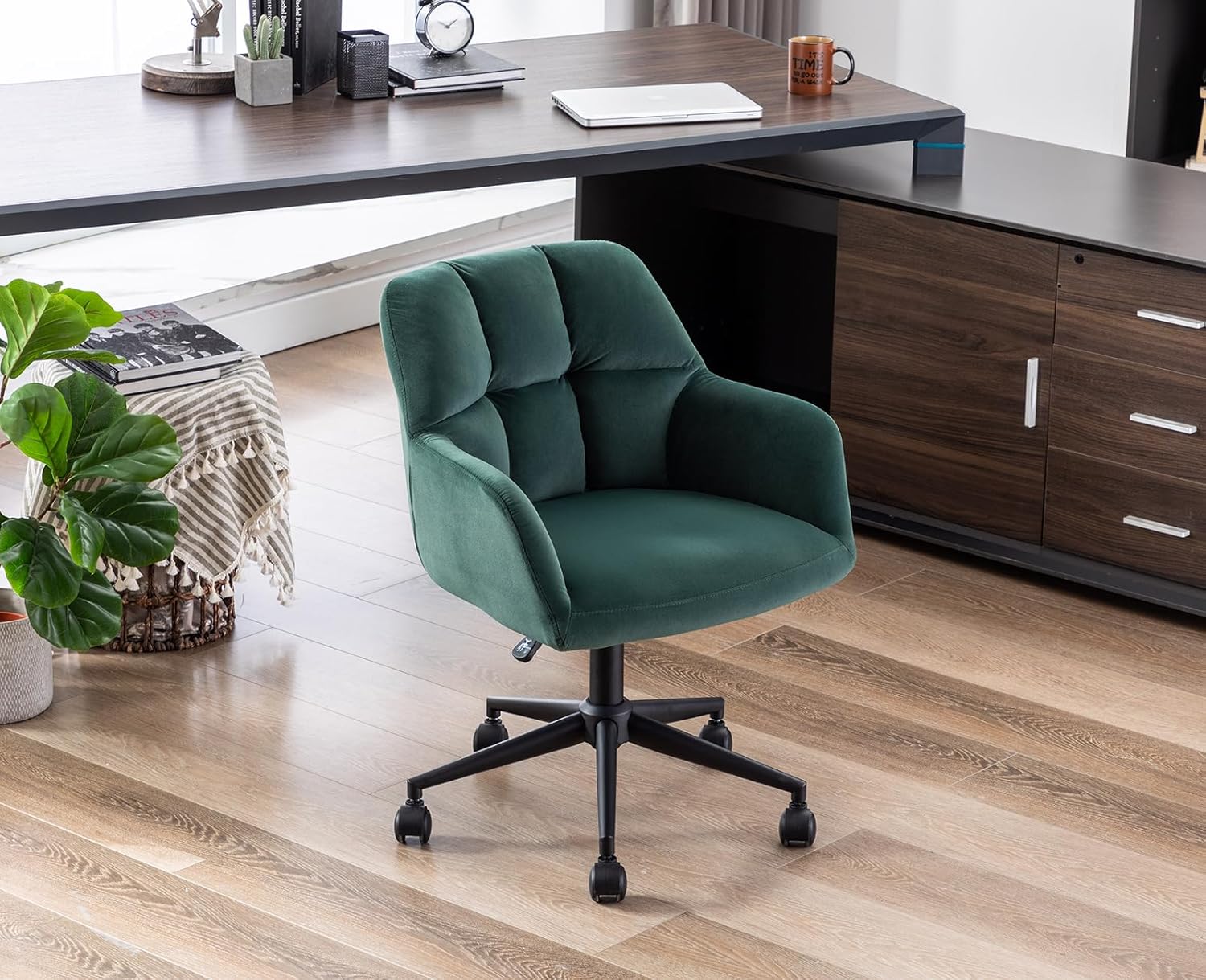 Bürostuhl Samt mit Rollen, Drehstuhl höhenverstellbar Schreibtischstuhl Dicker Rückenlehne Homeoffice Stuhl komfortabler für Arbeitszimmer, Schlafzimmer,Grün