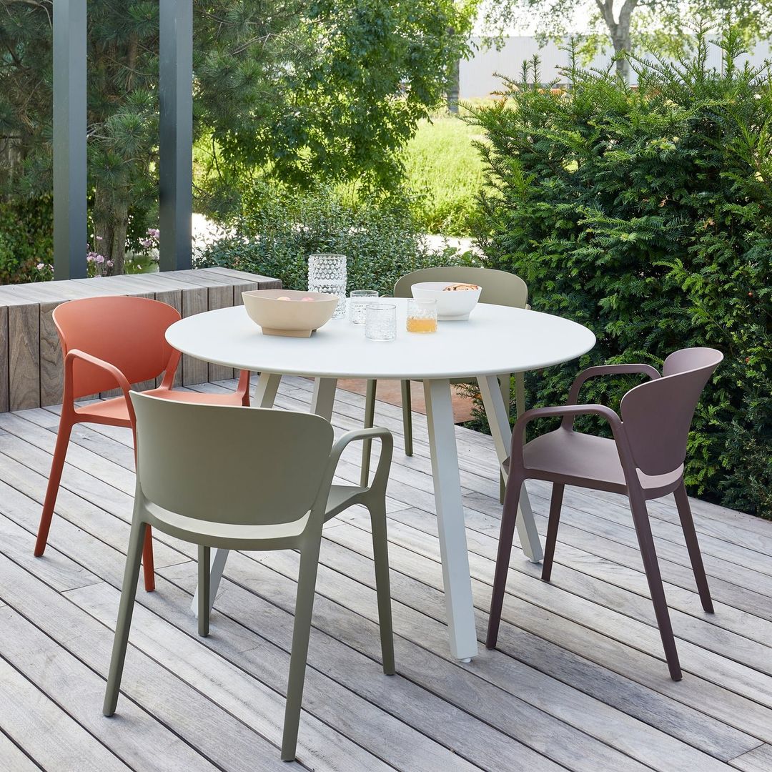WOOOD   Bent Tuinstoel