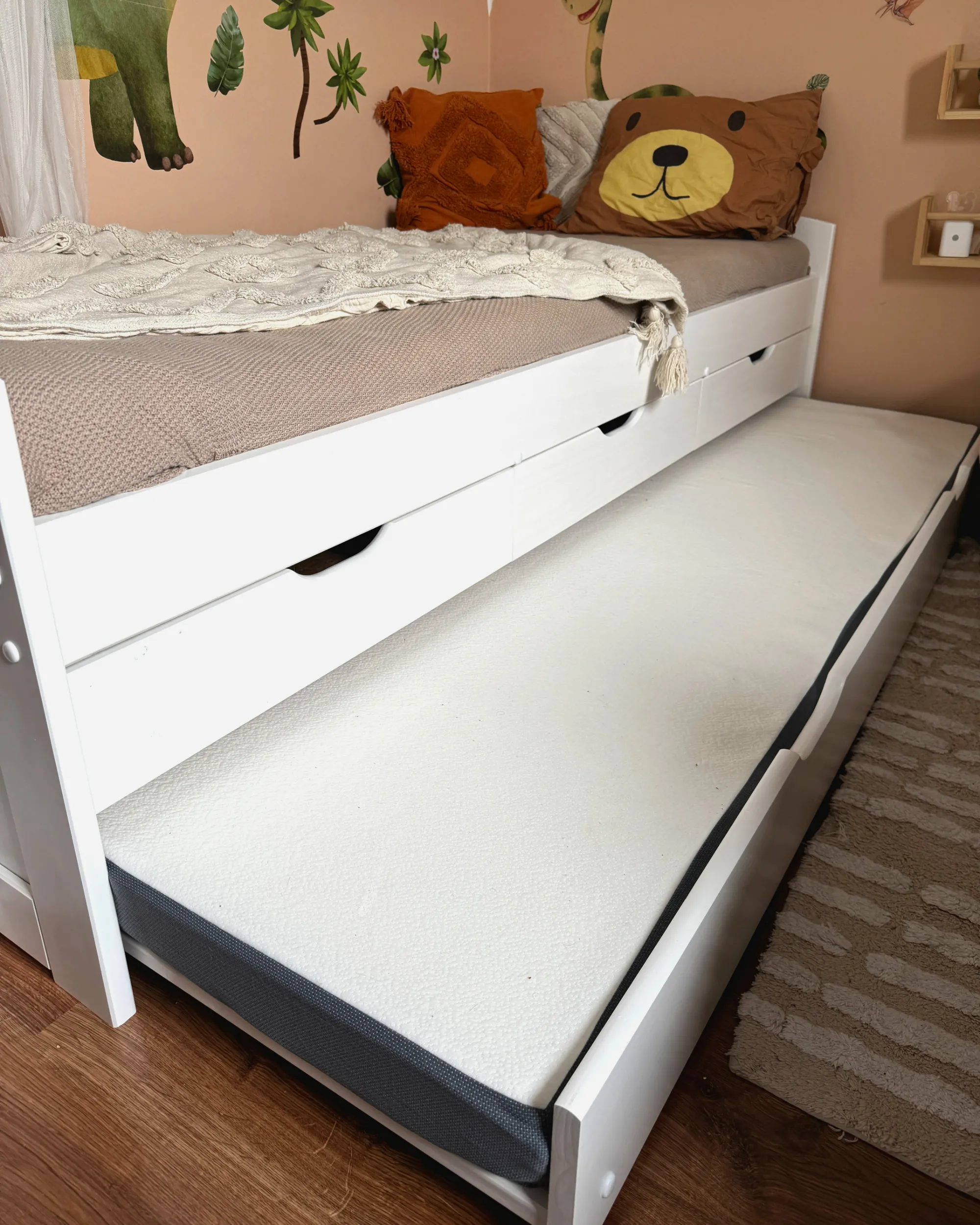 Onderschuifbed Dennenhout PETIVILLE 90 x 200 cm Wit
