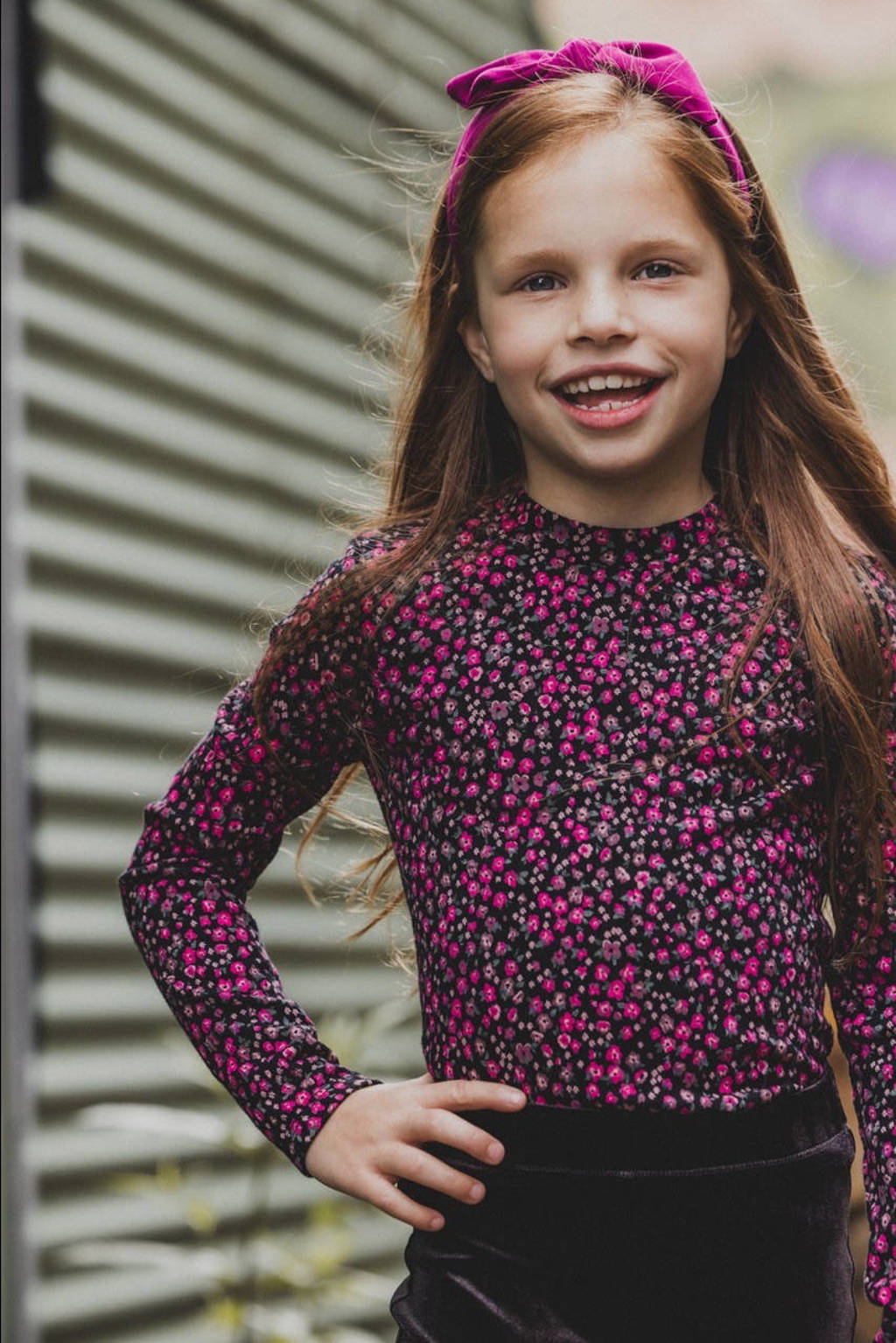 LOOXS gebloemde longsleeve zwart/fuchsia