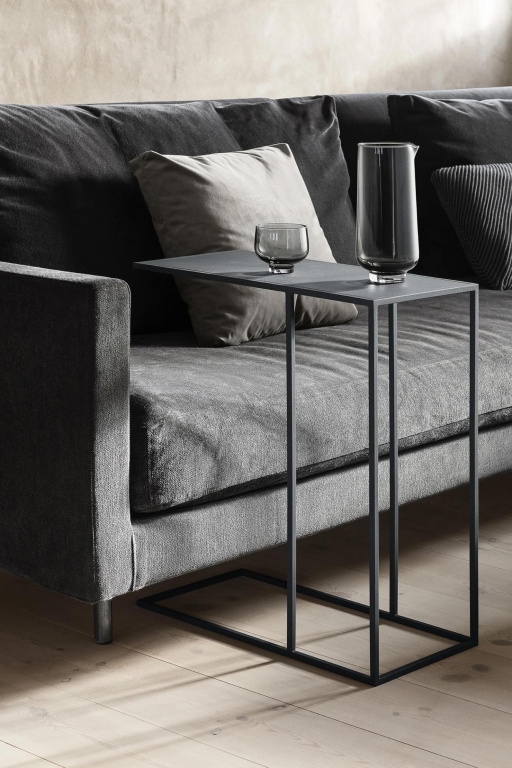 Blomus Fera bijzettafel zwart