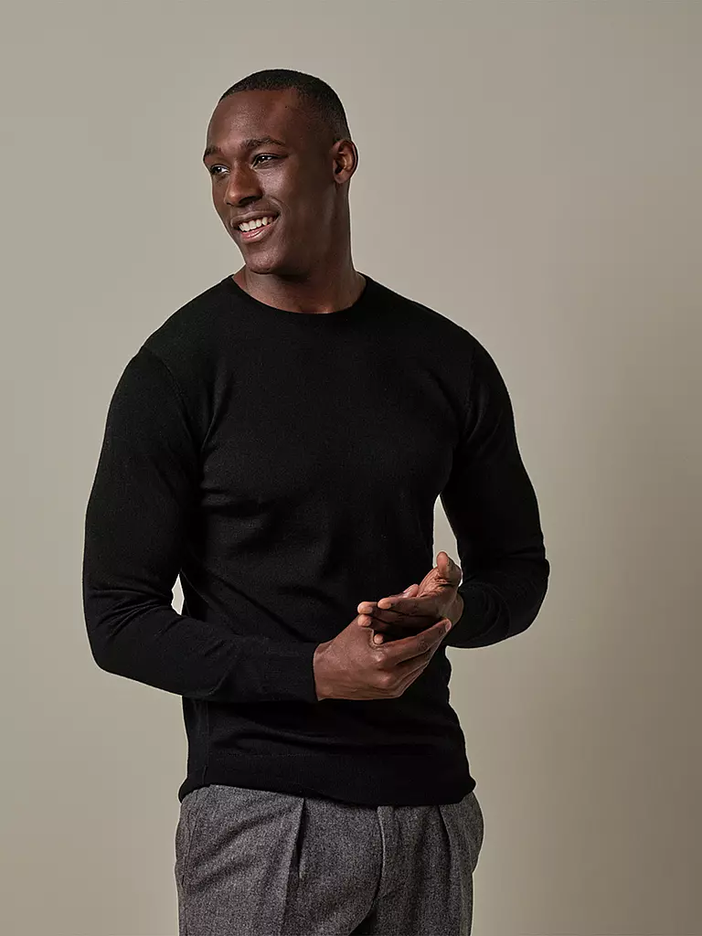 PROFUOMO Pullover schwarz