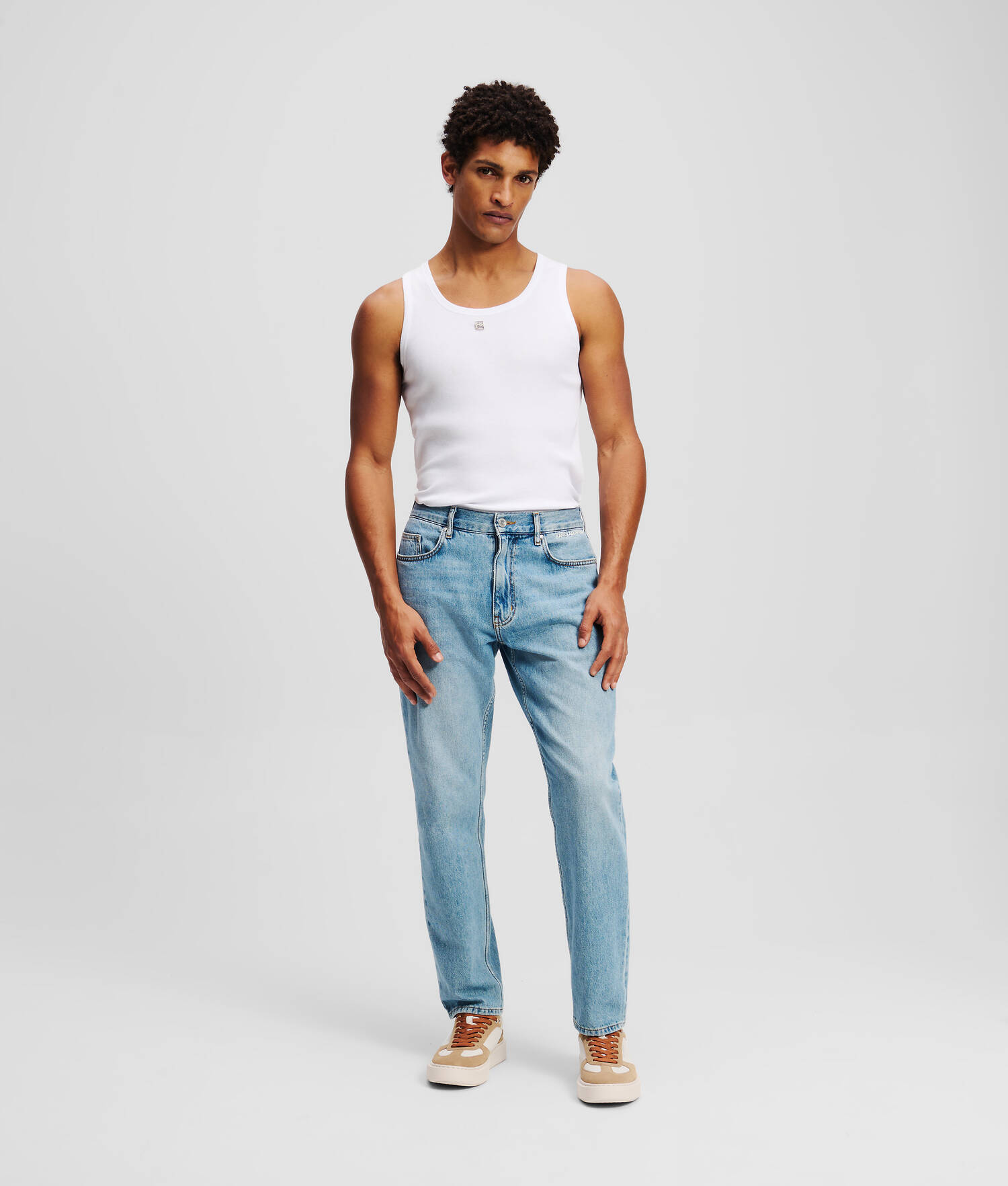 JEAN FUSELÉ AVEC LOGO KARL - Bleu moyen Denim Wash