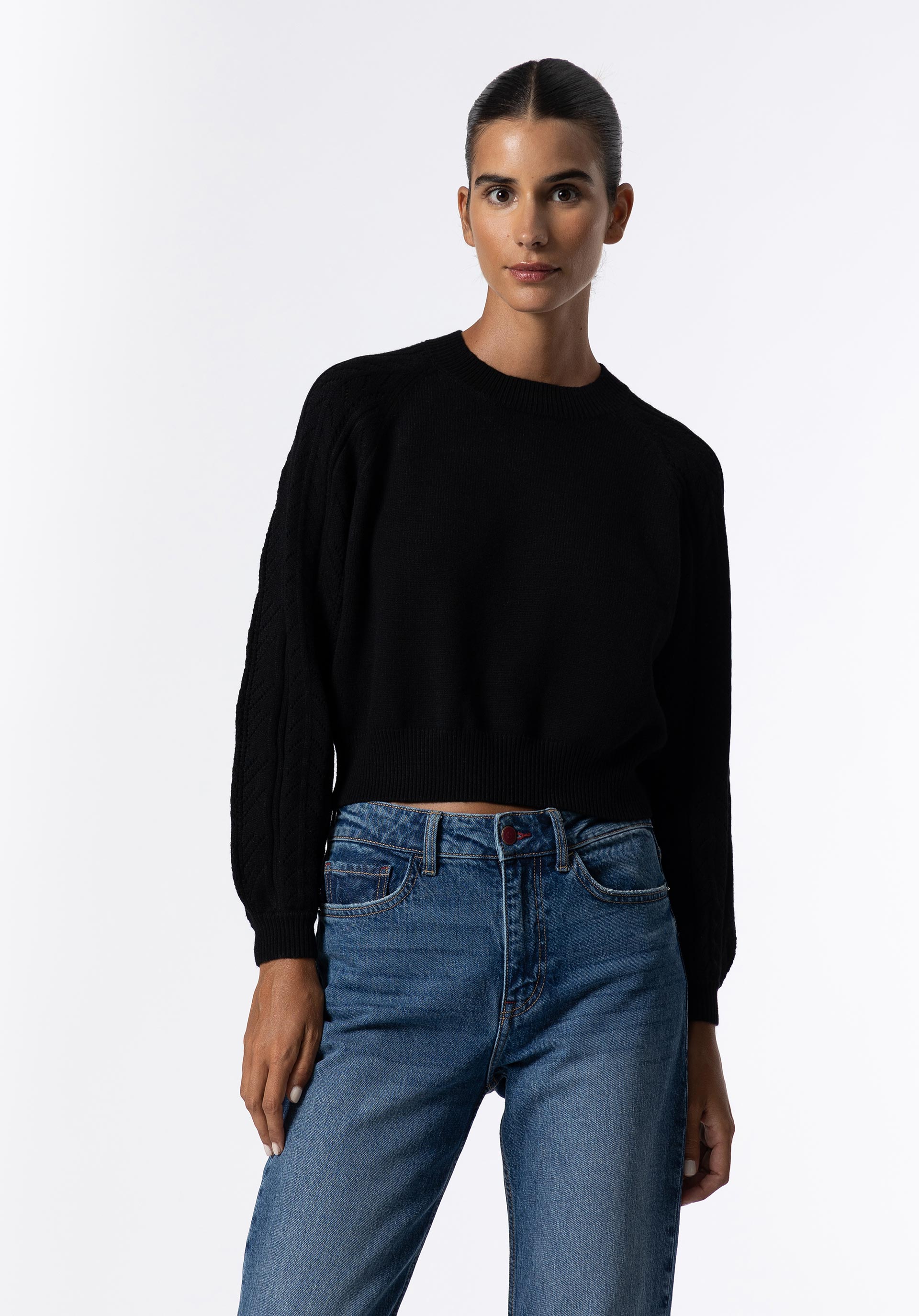 Camisola de Malha Mangas Perfuradas