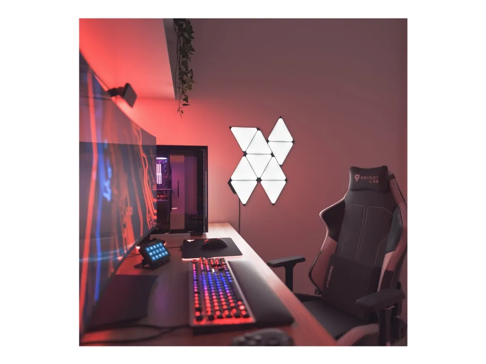 Nanoleaf Shapes Starter Kit - Lyspanelsæt - LED - 230 x 200 mm - 1.5 W - 16 millioner farver - 1200-6500 K - triangel - sort