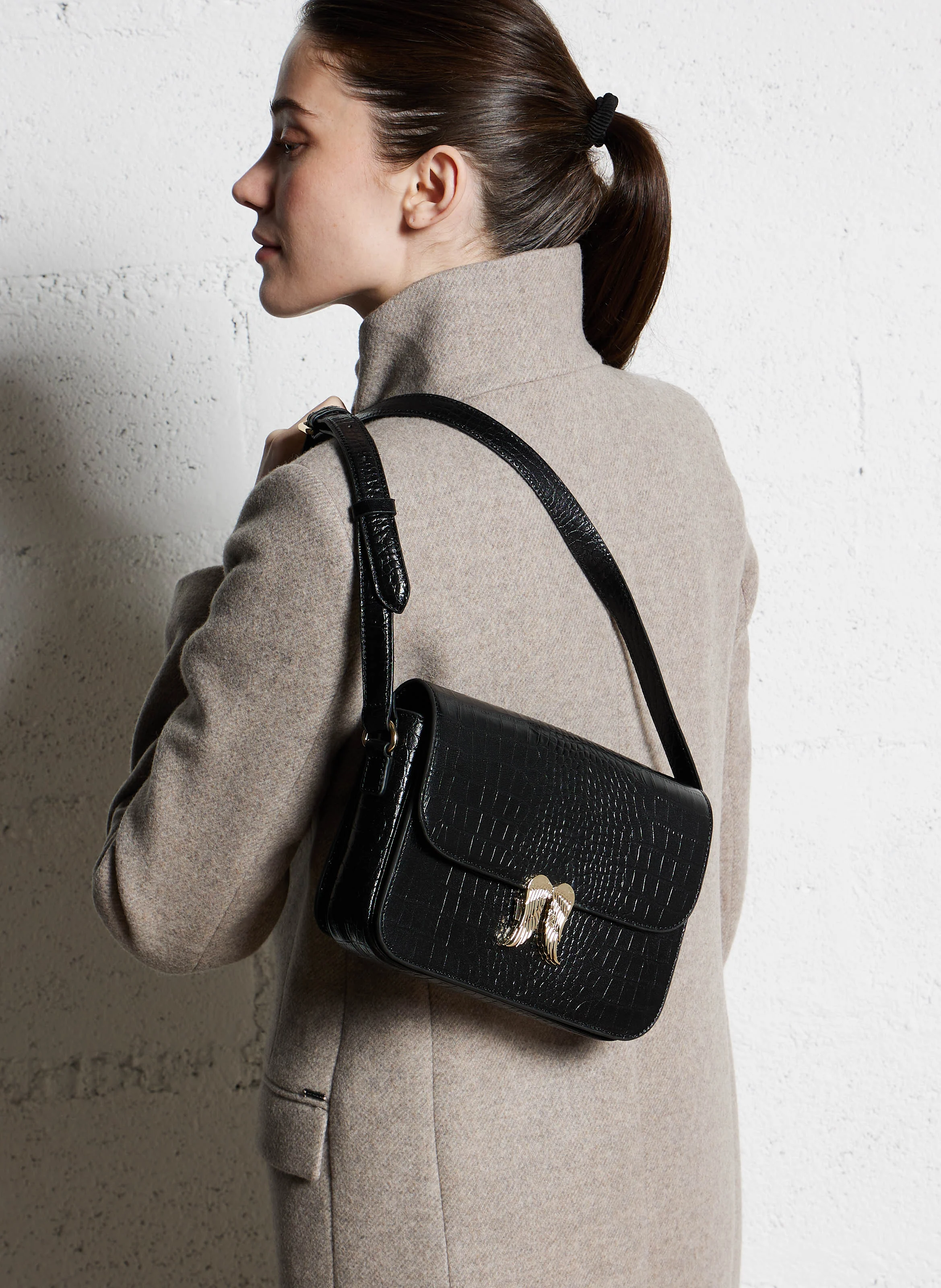 OWINGS - Sac bandoulière en cuir embossé croco | Noir