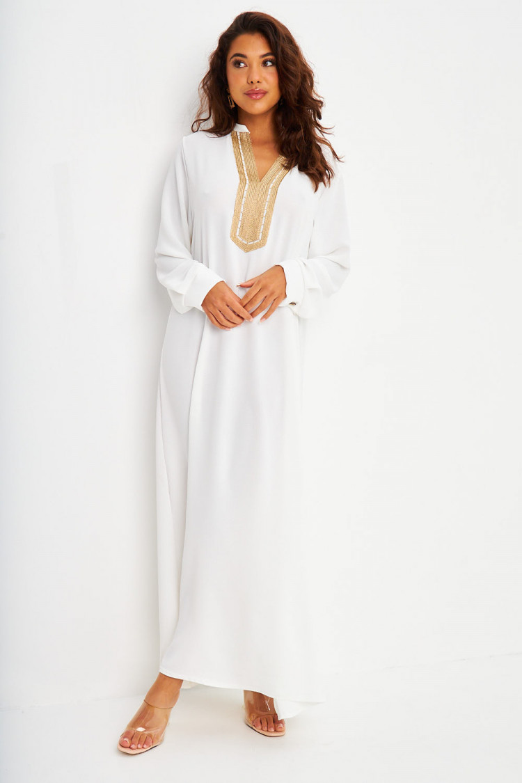 ABAYA blanche décolleté V broderie dorée