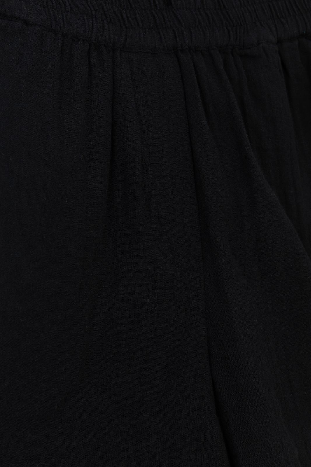 Zwarte mousseline shorts