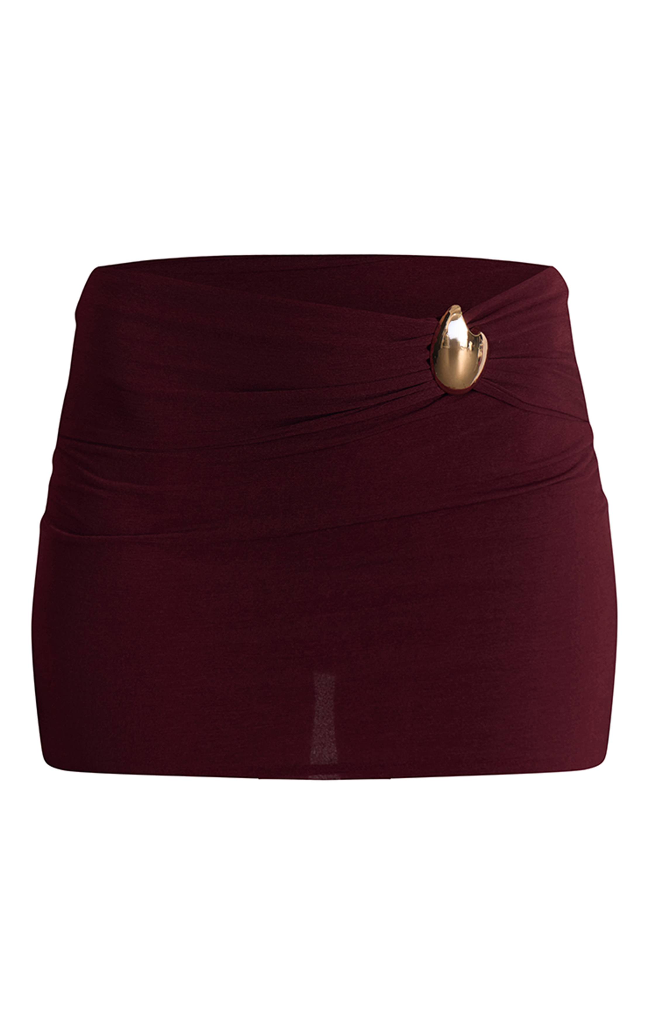 Rouge Bordeaux Ensemble Jupe Courte Avec Détails Dorés