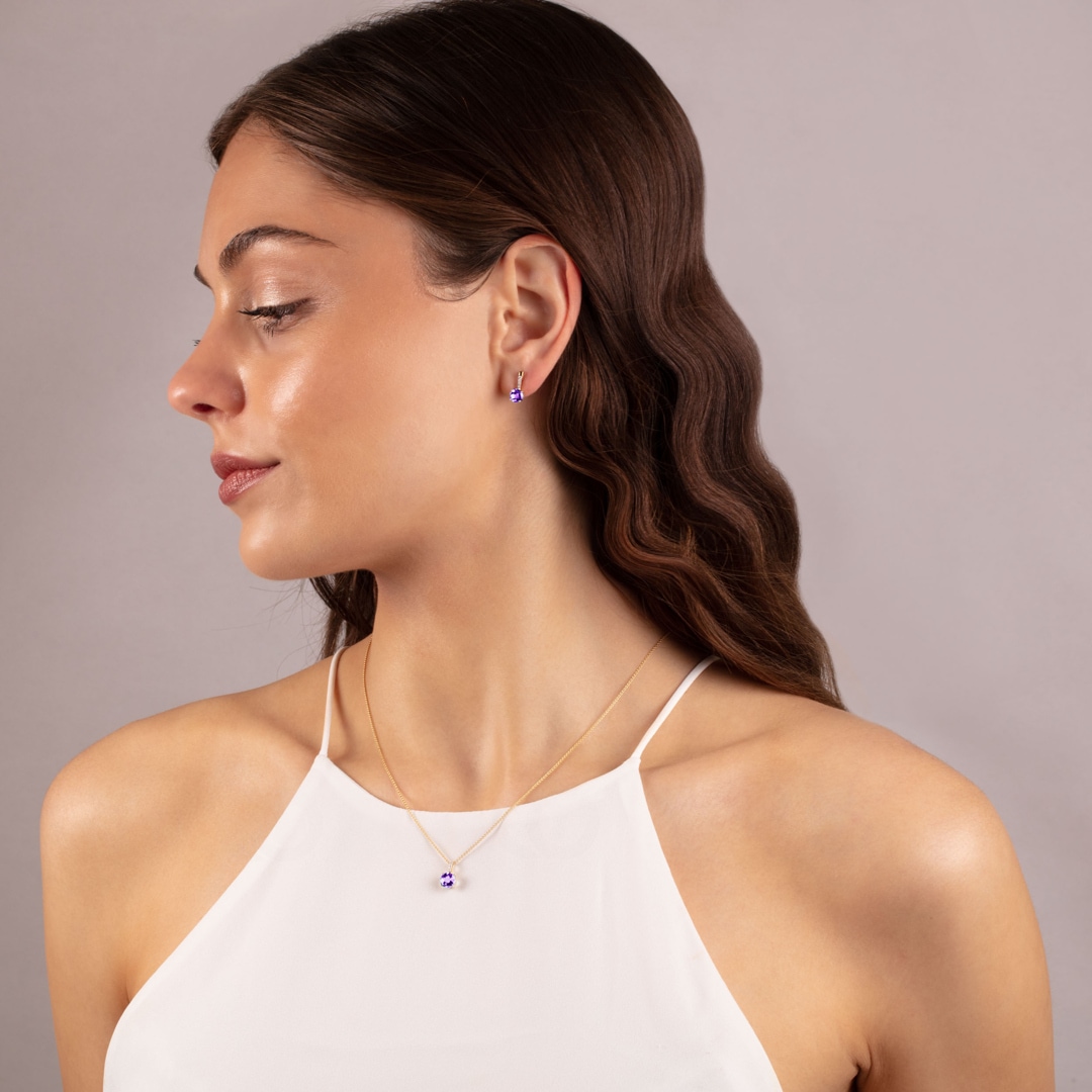 Anhänger 750/18 K Gelbgold mit Amethyst rund und Diamanten 0.01 ct H/si