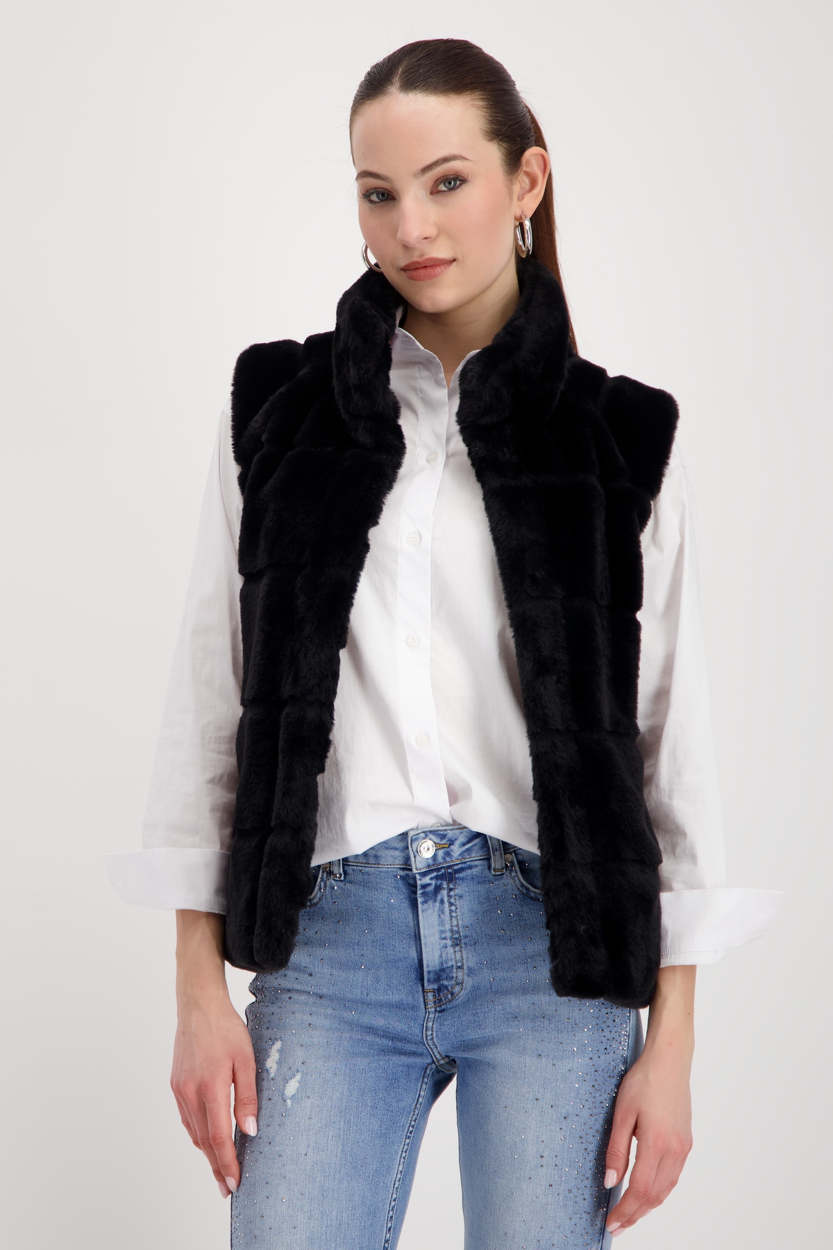 Monari Fellimitatweste »Weste Basic fake fur«, Mit Rundhalsausschnitt mit Stehkragen