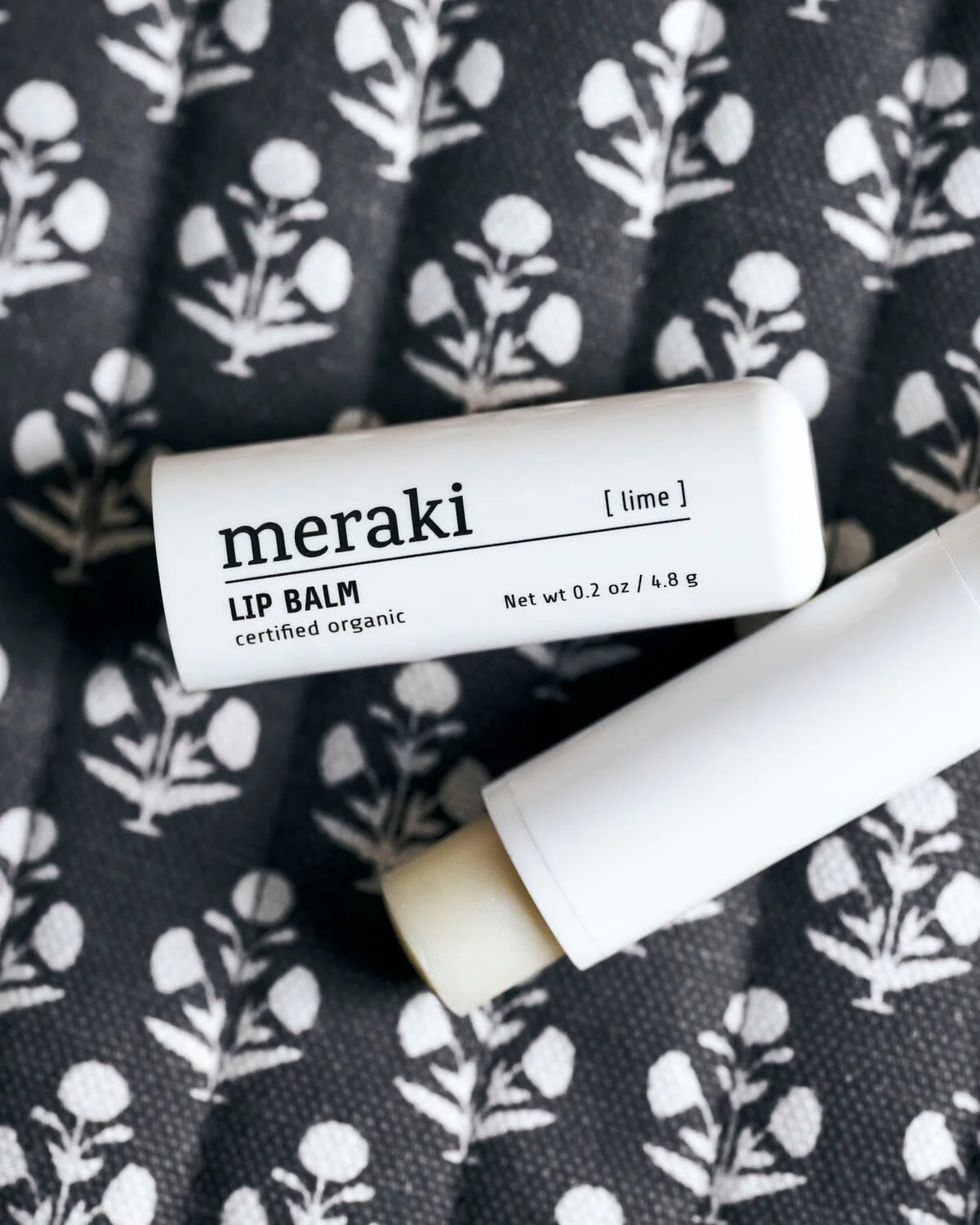 Meraki Gloss Lip Balm lime