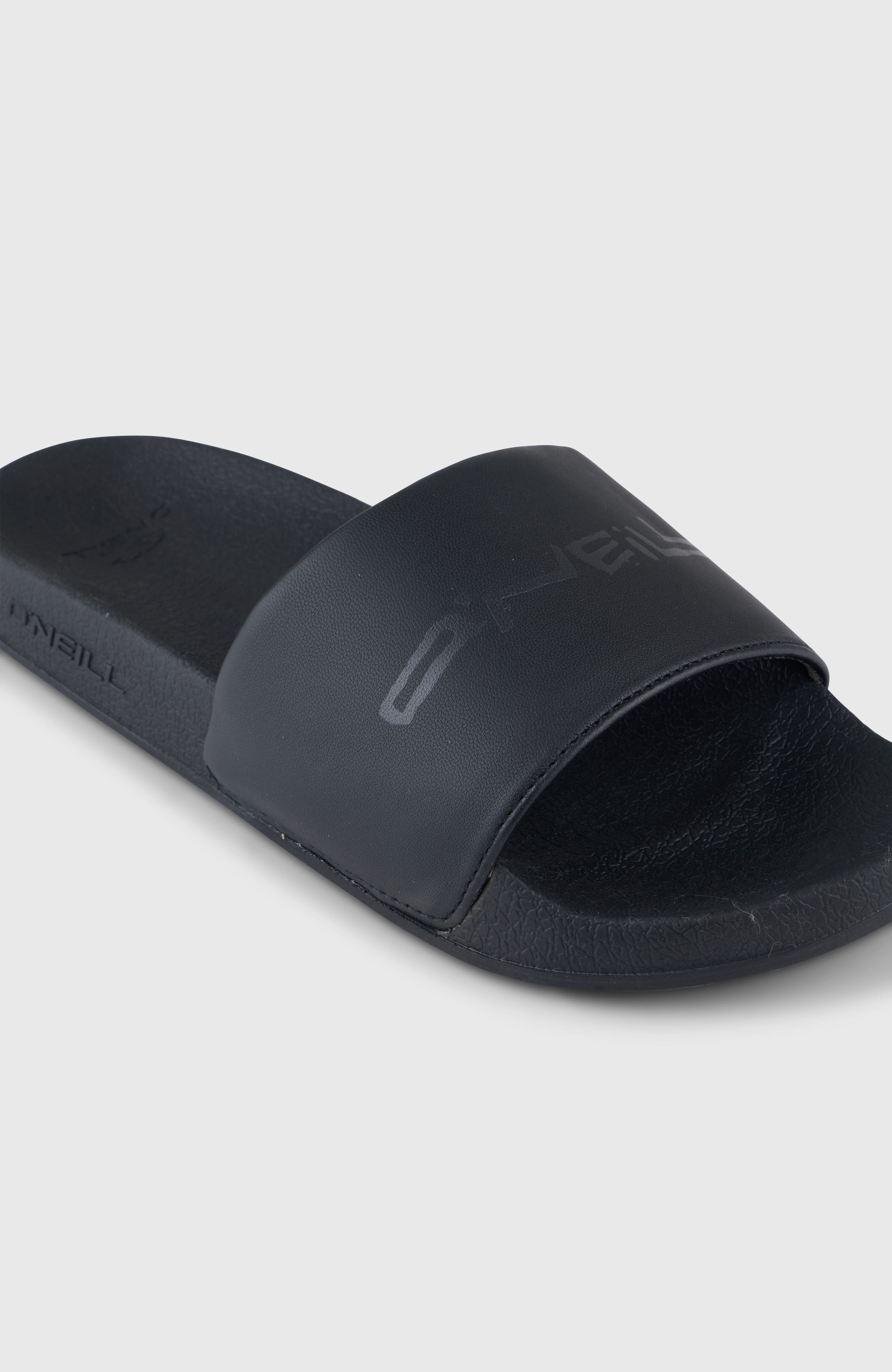 Summer Must-Have slippers