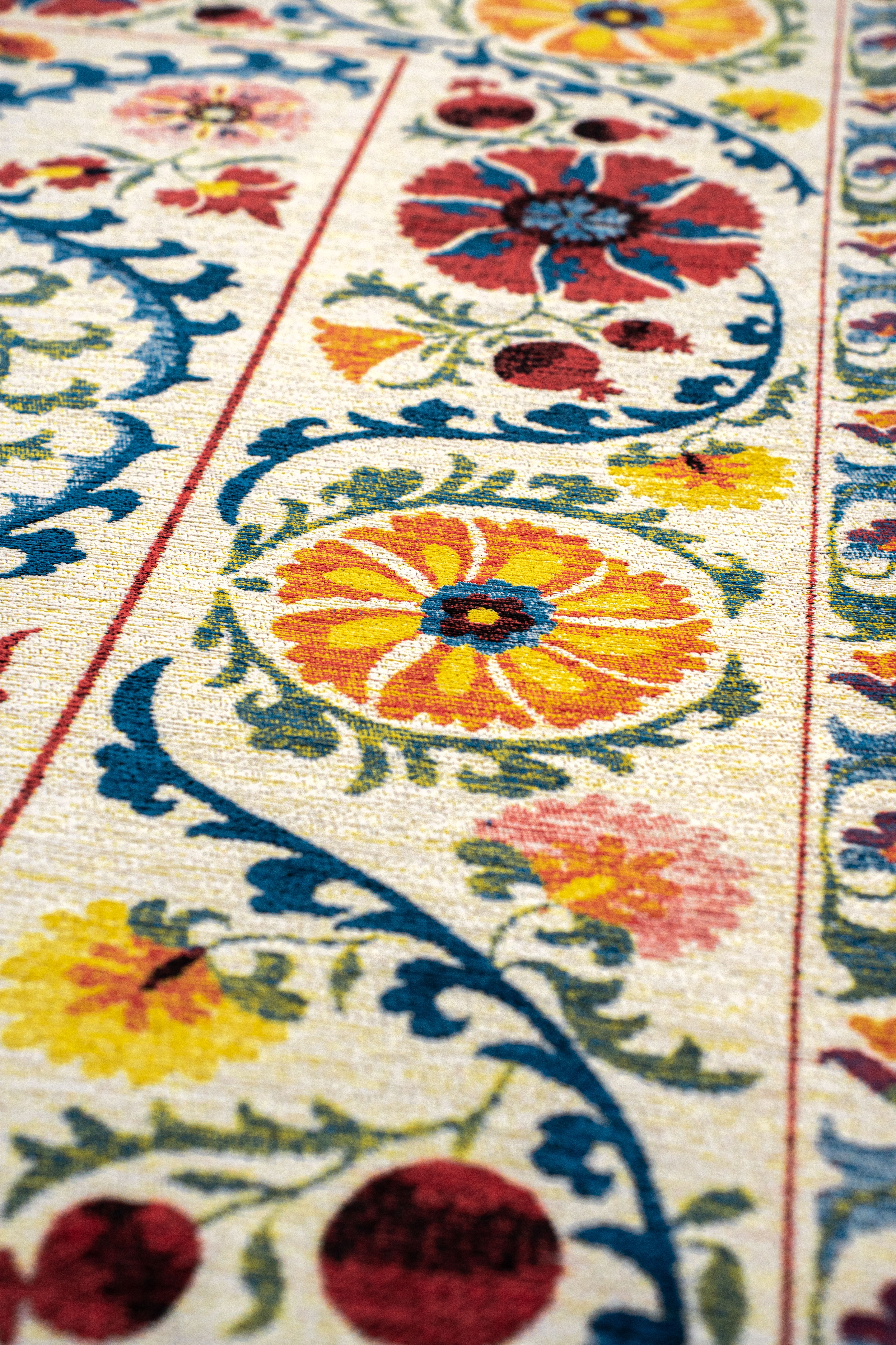 Vloerkleed Origine 9728 Antiquarian Suzani  | Louis de Poortere