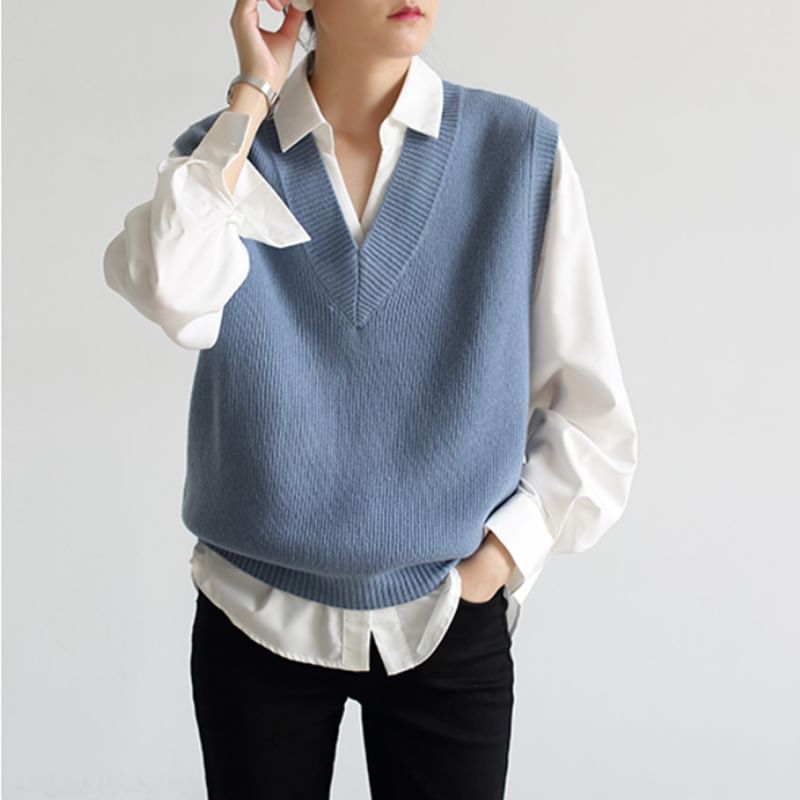 Omibayo - V-hals effen geribbeld vest