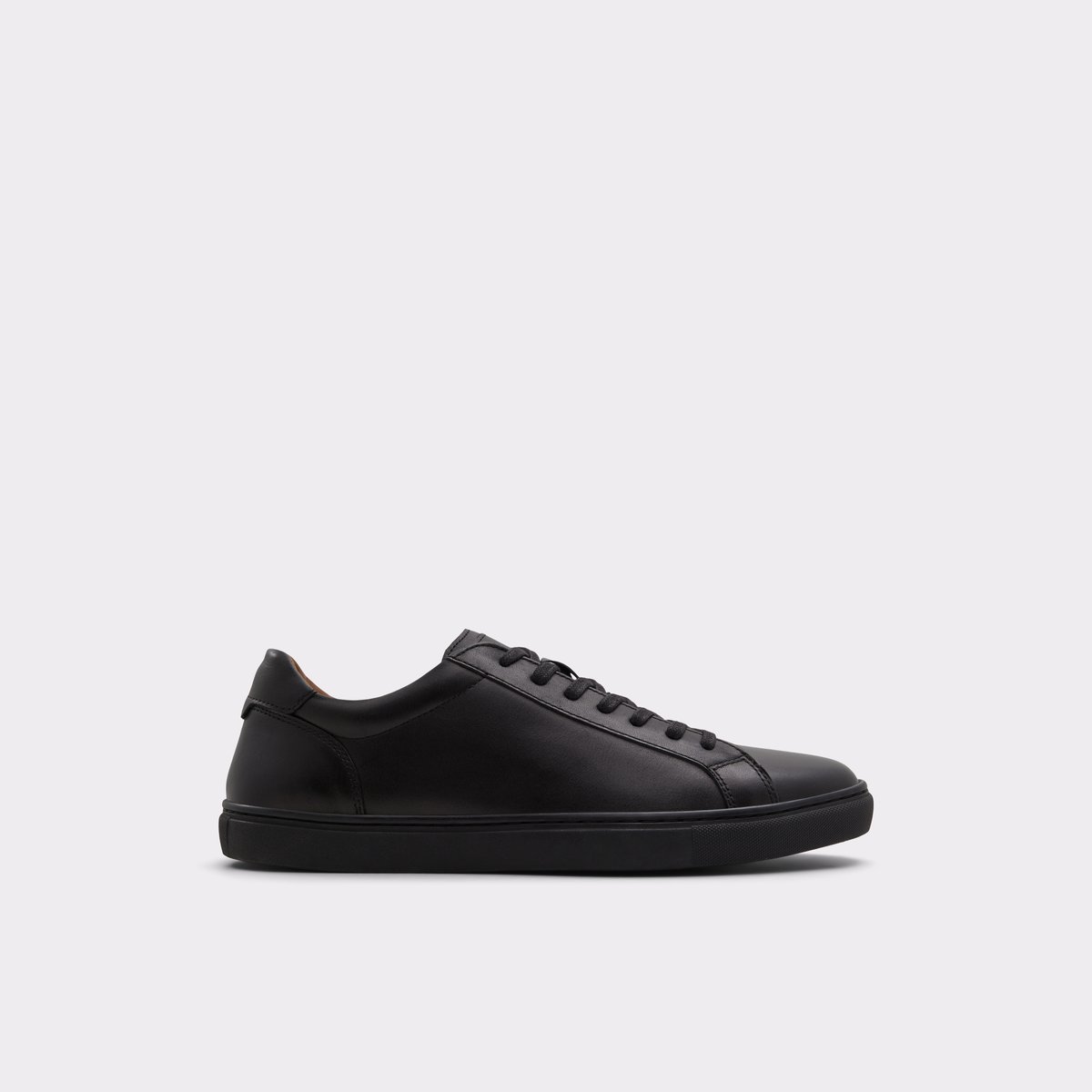 Classicspec Black Men Sneakers