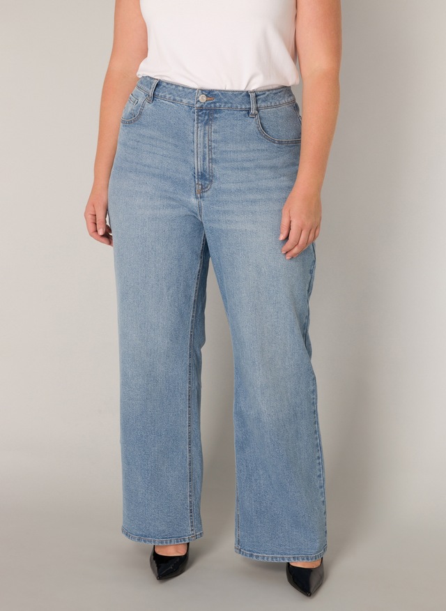 Base Level Curvy Weite Jeans , in grossen Grössen