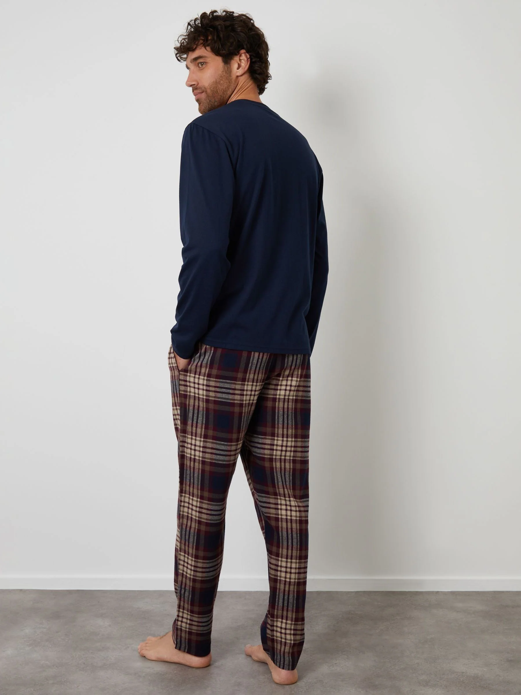 Threadbare Christmas Truck Graphic Long Pyjamas Set