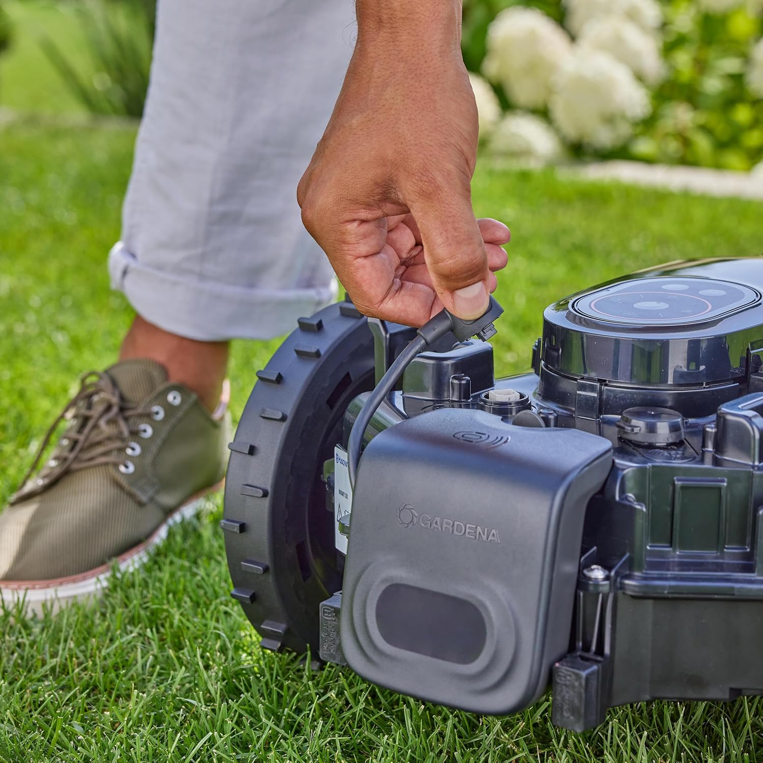 Gardena Antikollisions-Radar für smart SILENO Mähroboter, kompatibel mit pro, max und free Modellen, verhindert Kollisionen, einfache werkzeugfreie Montage, schützt Mäher und Garten (15022-20)