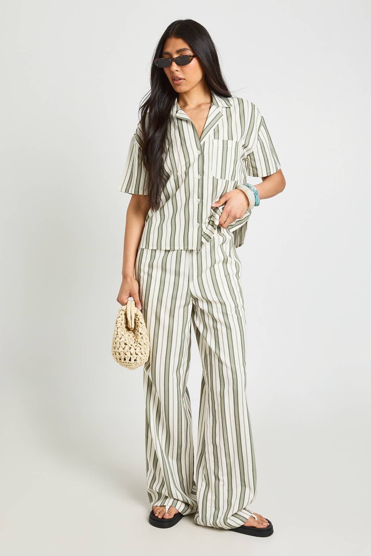 boohoo Pantalon Large À Rayures En Lin Premium Pour Grandes Tailles