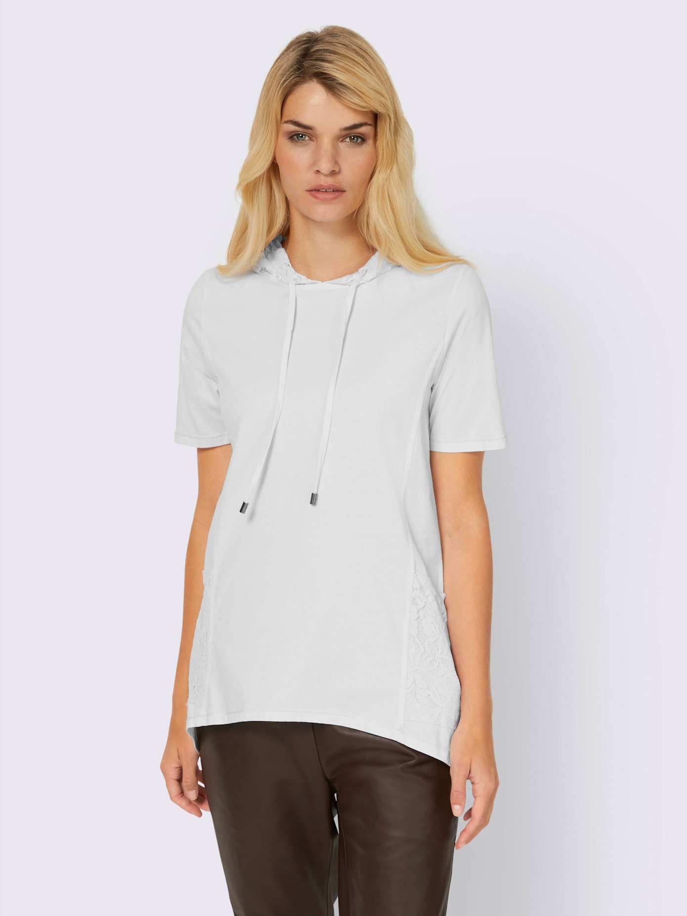 T-shirt capuche avec coulisse et lien à nouer