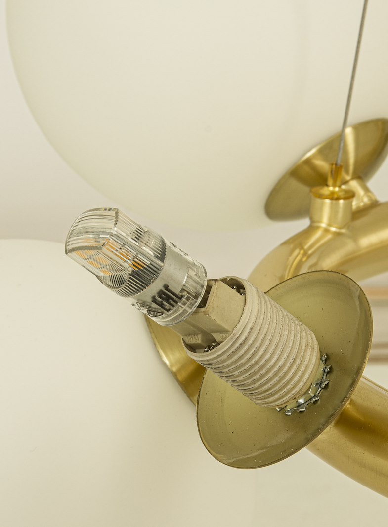 Molekyl taklampe Ø:50, matt messing/hvit 10 x G9