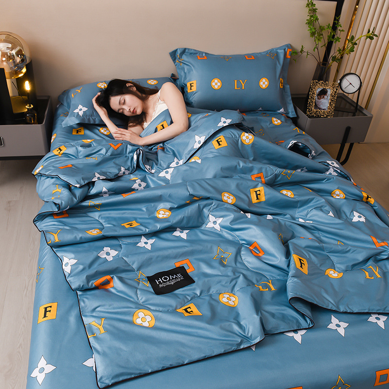 Ice Silk Summer Blanket With A Pair Of Pillow Case