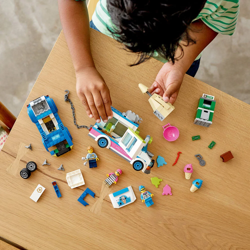LEGO®CITY 60314 - LA COURSE-POURSUITE DU CAMION DE GLACES