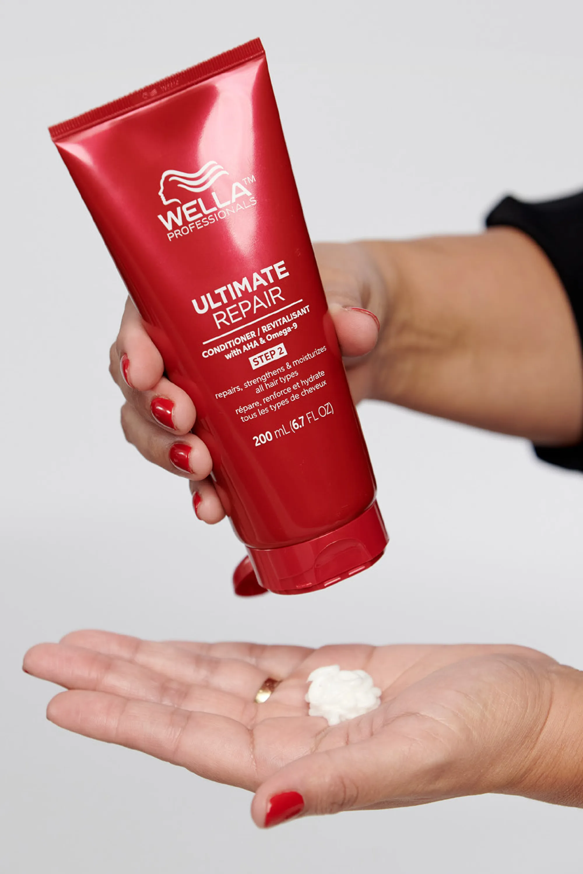 Wella Professionals Après-shampoing nourrissant pour cheveux abîmés Ultimate Repair-200 ml