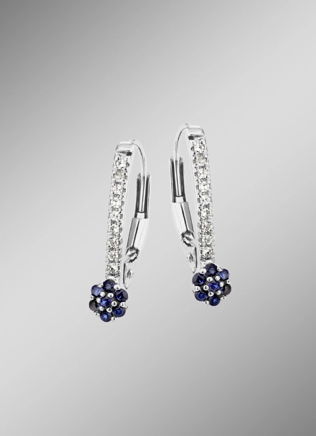 Edle Ohrringe mit 18 Diamanten und echt Safir