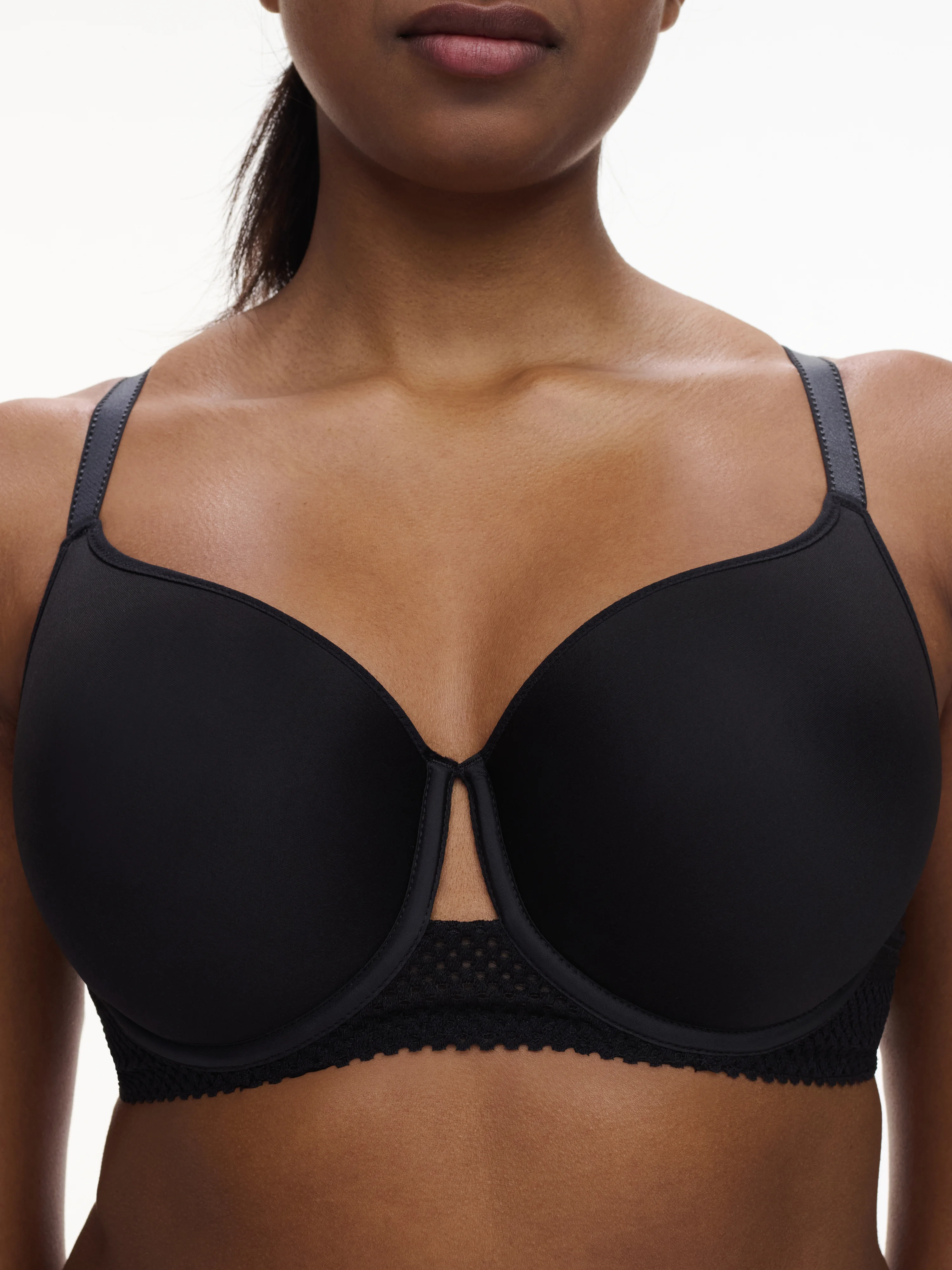 PLAY - Soutien-gorge mémoire de forme emboîtant en dentelle | Noir