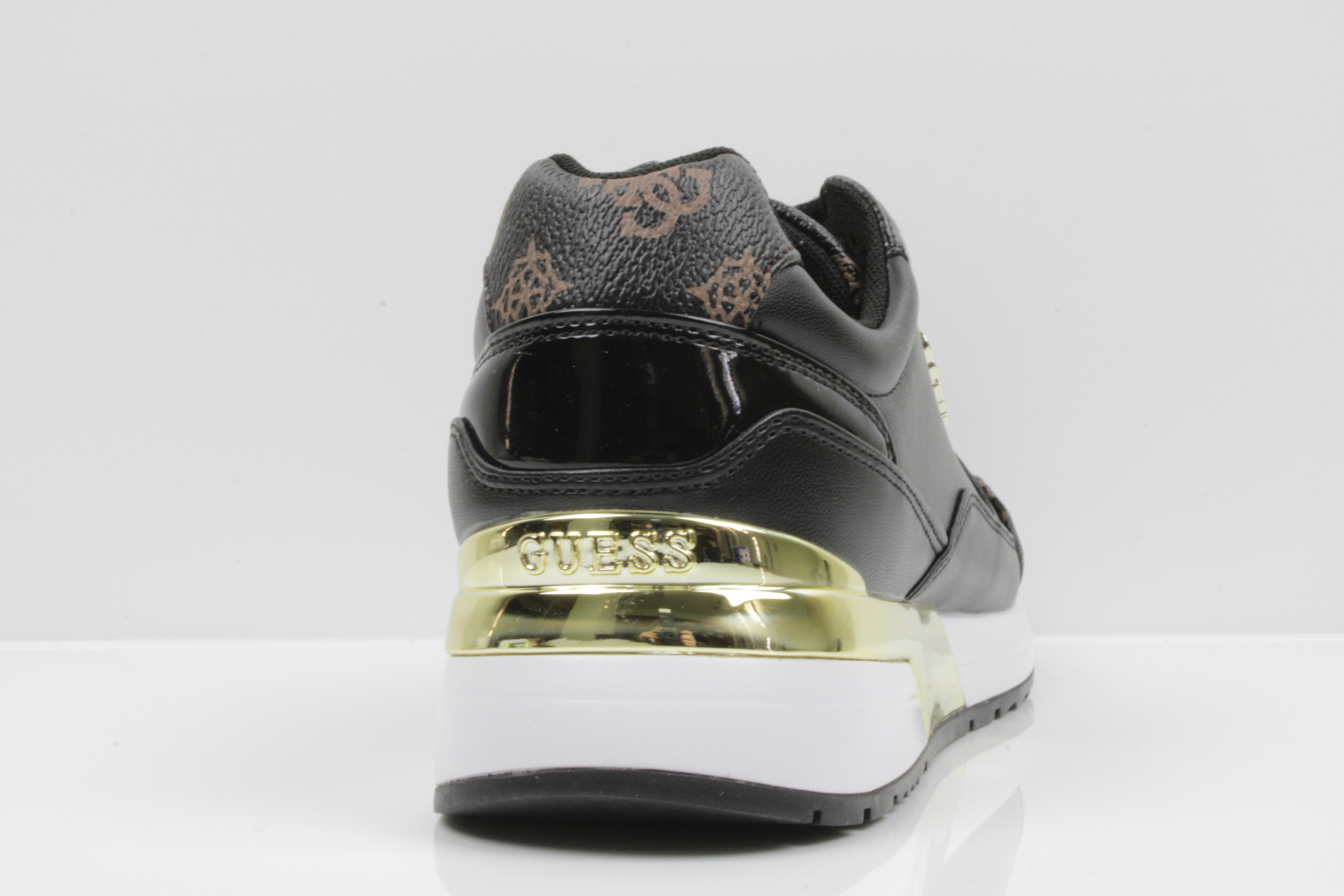 Guess Sneaker
