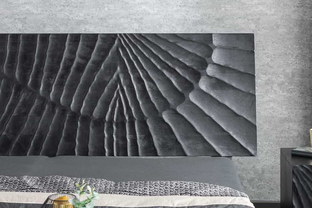 Design Bett SCORPION 180x200cm schwarz Mangoholz 3D Schnitzerei Massivholz Doppelbett