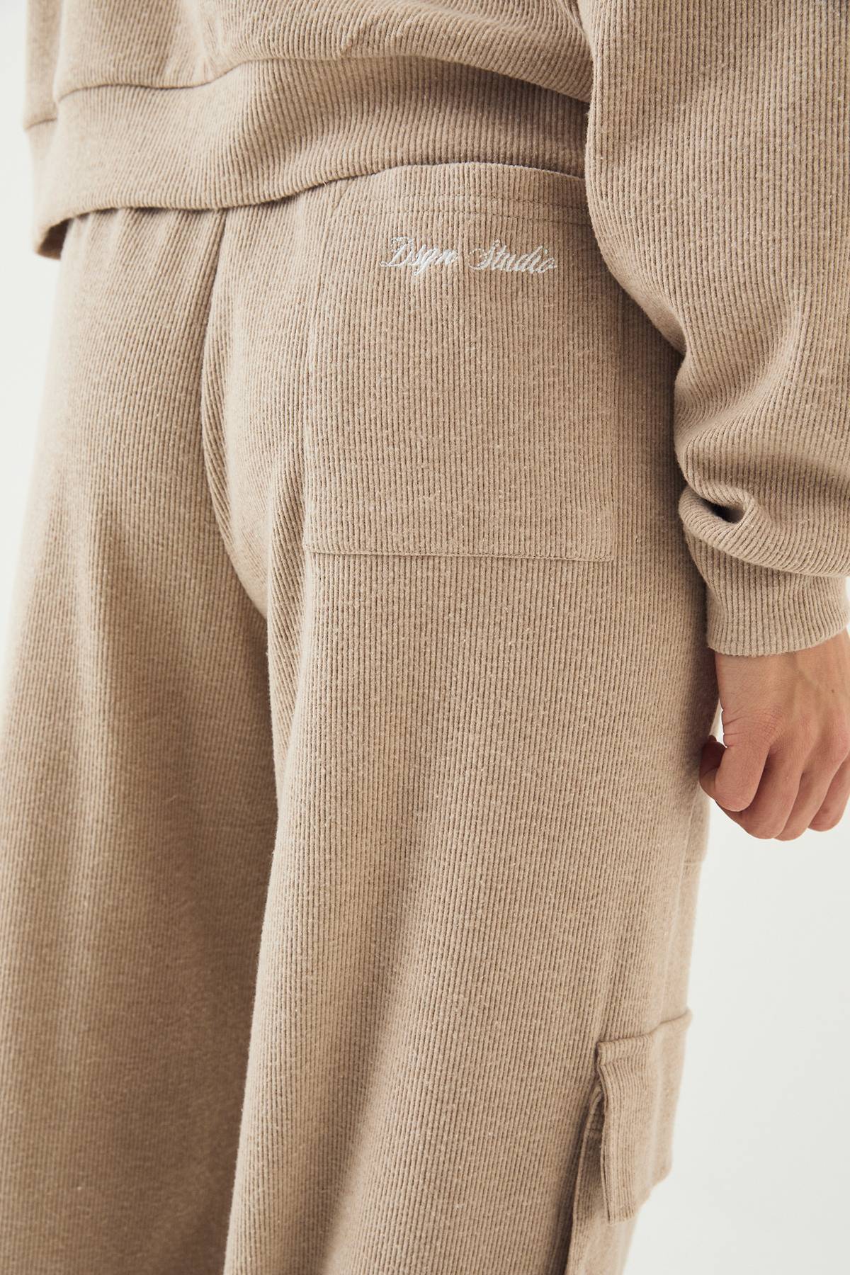 Jogging Cargo Côtelé Brossé DSGN Studio