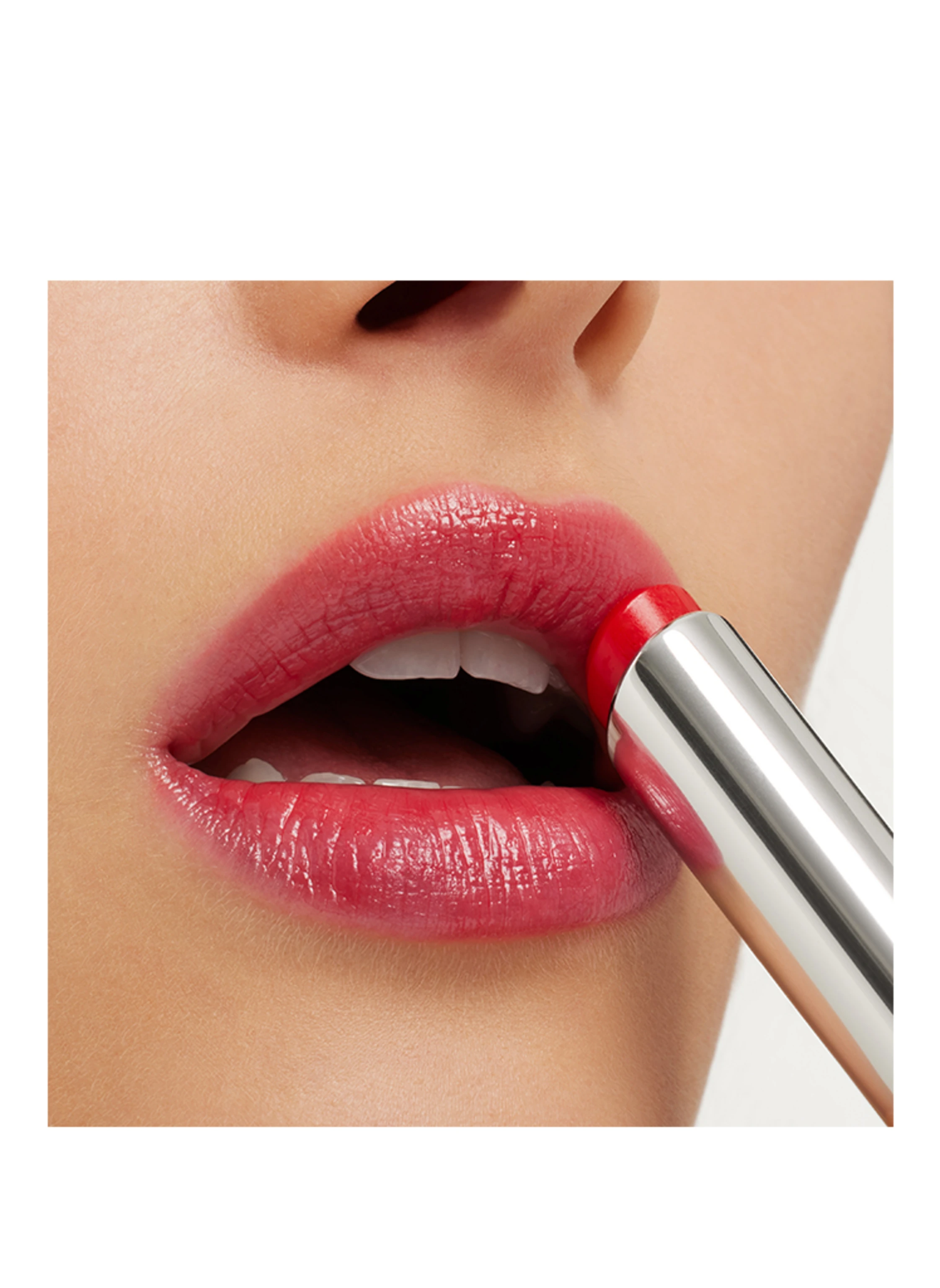 M.A.C GLOW PLAY LIP BALM